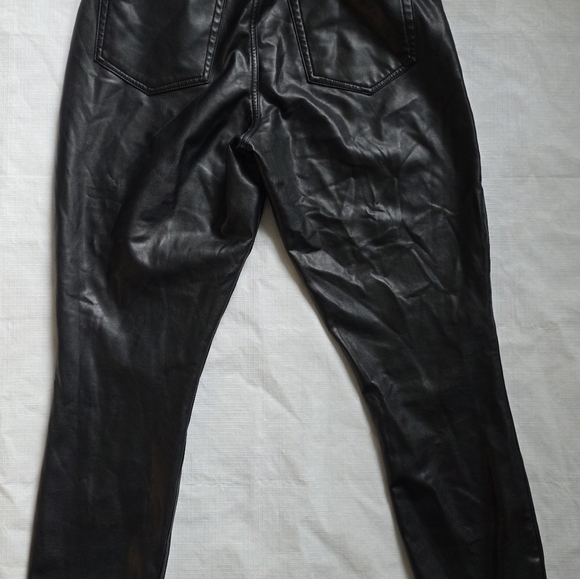 Abercrombie & Fitch Skinny high rise‎ black sz 29/8 curve love Vegan Leather Y2K - Picture 3 of 10